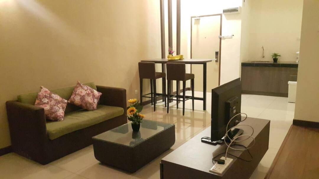 Apartments & Free Access To Waterpark At B Lagoon Melaka Buitenkant foto